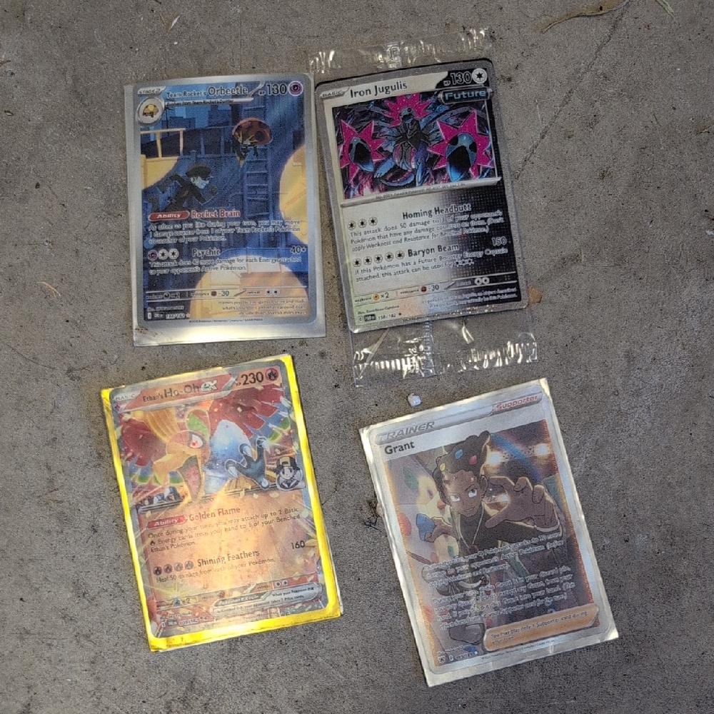 Pokemon Trading Cards Set - Multicolor